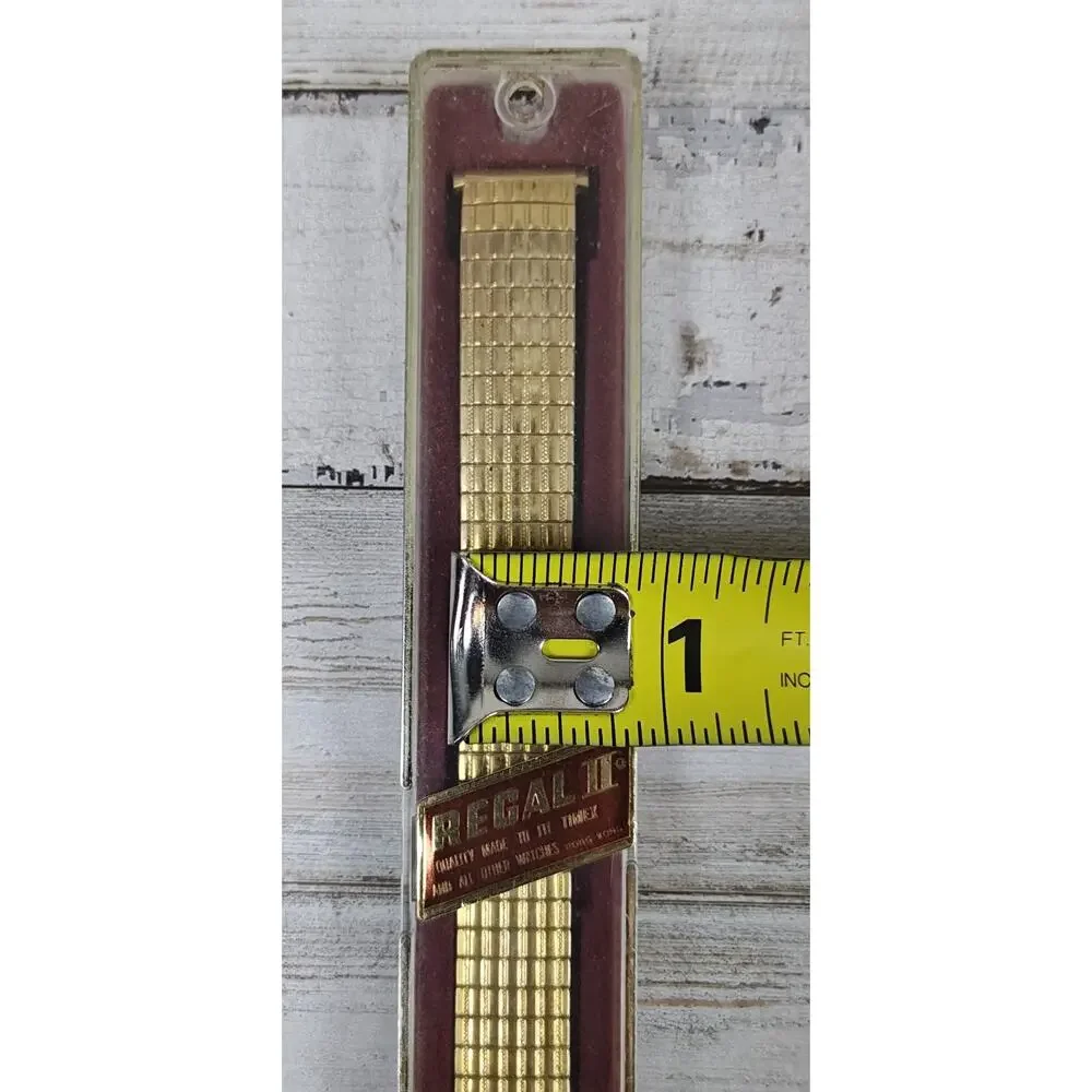 NOS Vintage Regal II 63Y Marauder-Flex Gold Tone Adjustable Expansion Watch Band